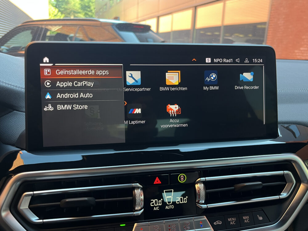 55949818-bmw-ix3-2022