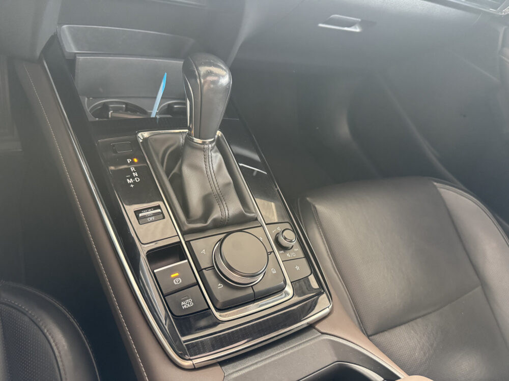 55964088-mazda-cx-30-2020