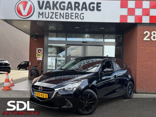 56024572-mazda-2-2019