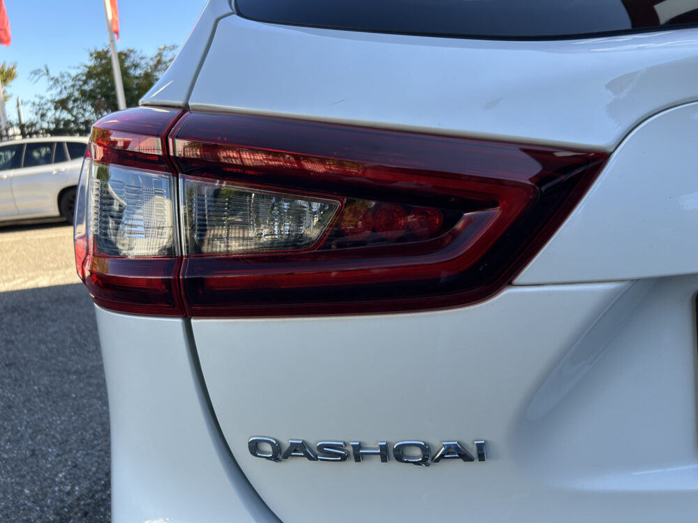 56243411-nissan-qashqai-2021
