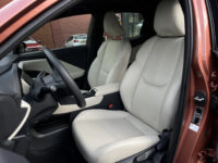 56257844-lexus-lbx-2025