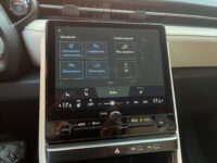 56257844-lexus-lbx-2025
