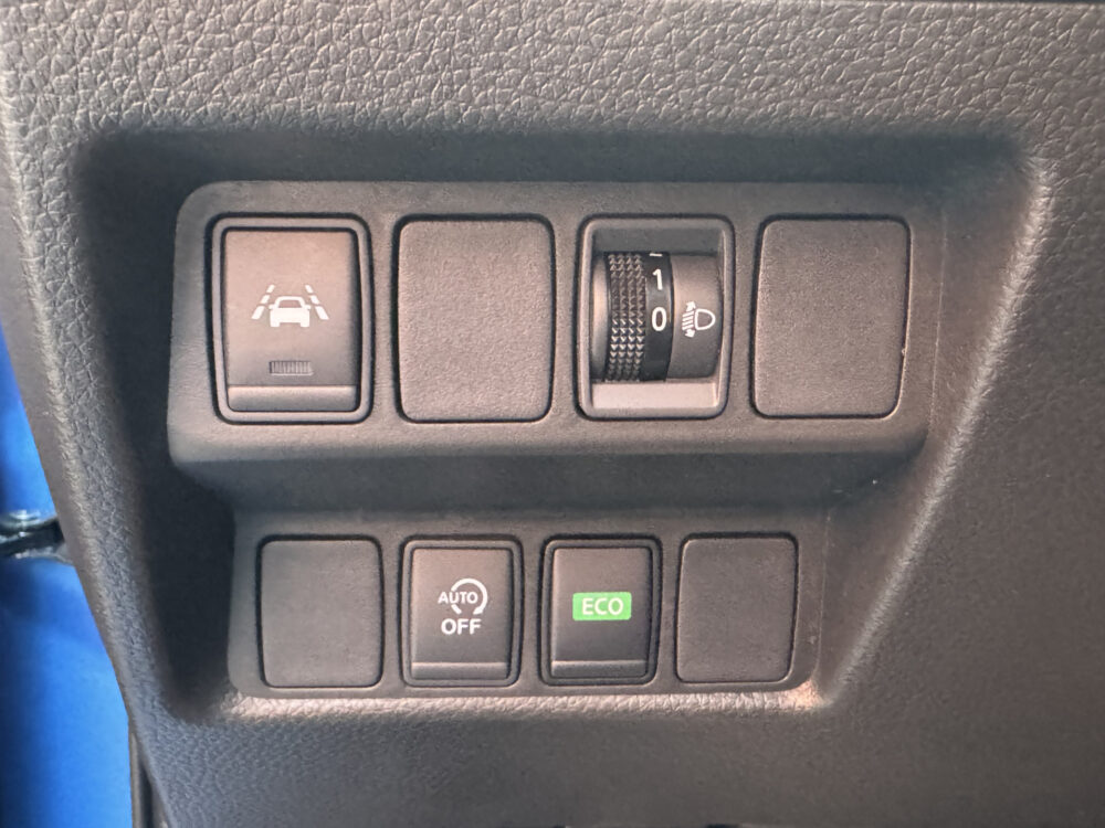56333178-nissan-qashqai-2020