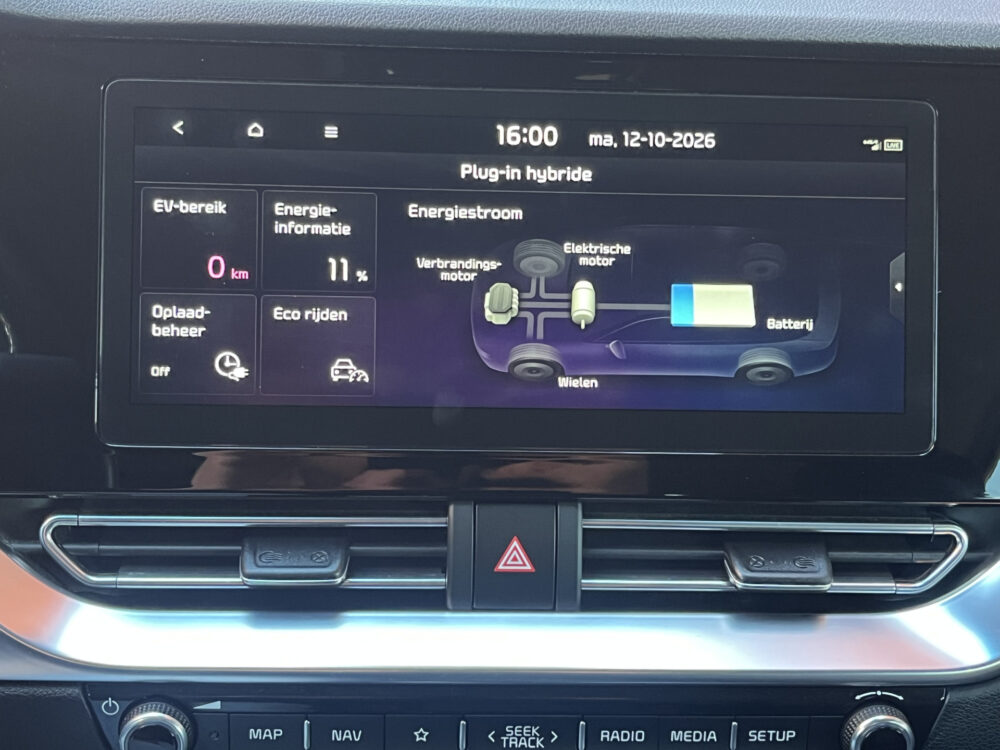 56502703-kia-niro-2020