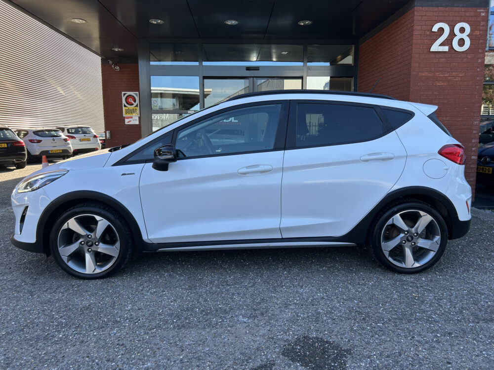 56557941-ford-fiesta-2020