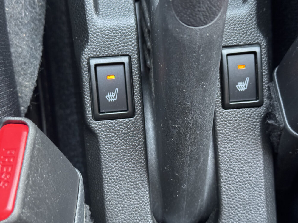 56601591-suzuki-ignis-2022