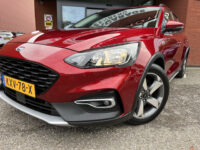 56603423-ford-focus-wagon-2019
