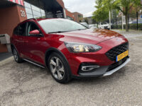 56603423-ford-focus-wagon-2019