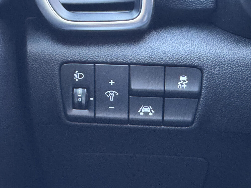 56788855-kia-sportage-2016