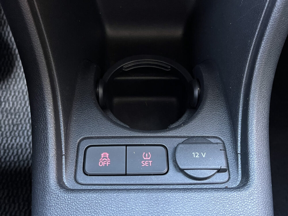 56795653-seat-mii-2018