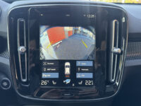56810177-volvo-xc40-2021