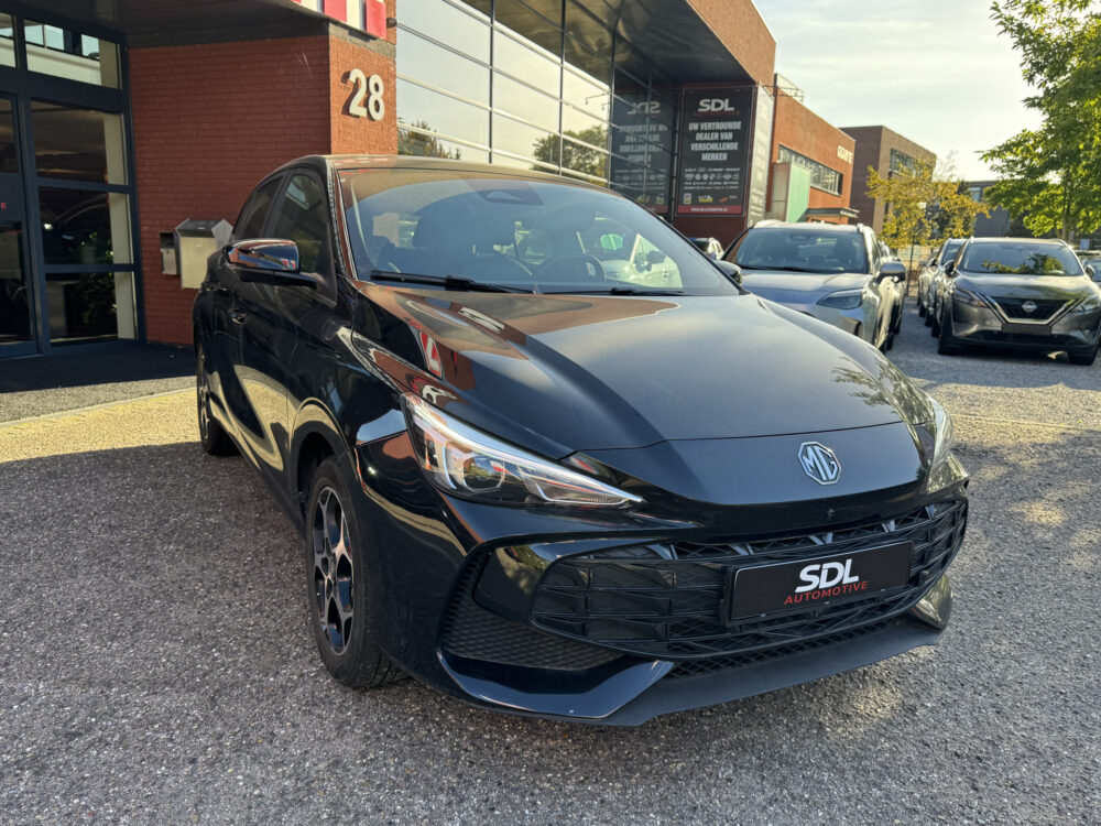 56836075-mg-mg3-hybrid-2025