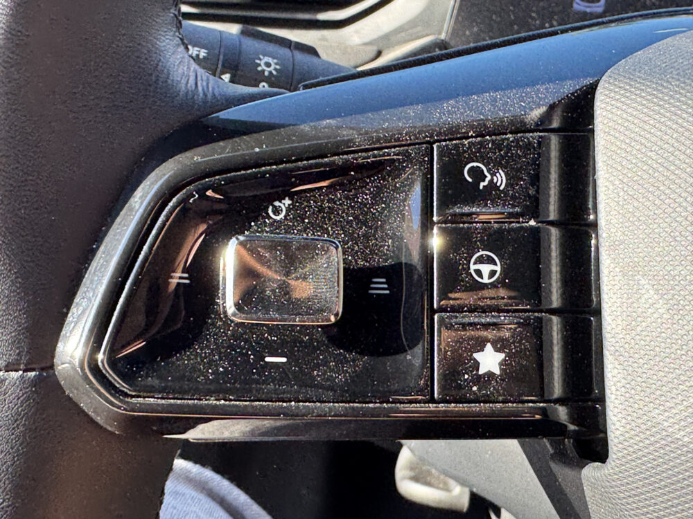 56836075-mg-mg3-hybrid-2025