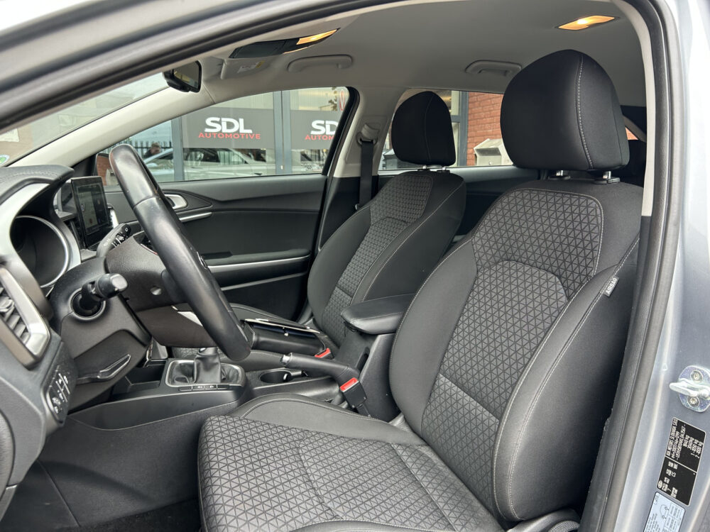 56857502-kia-ceed-sportswagon-2019