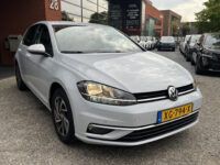 56857692-volkswagen-golf-2019