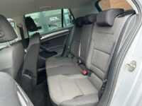 56857692-volkswagen-golf-2019