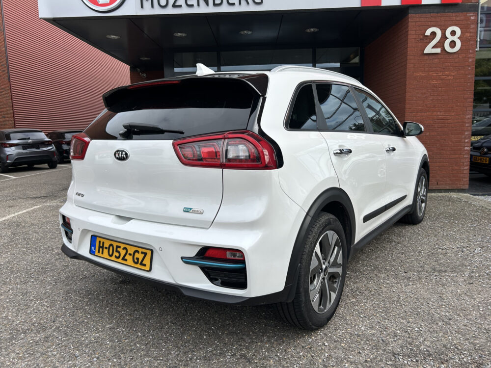 56859055-kia-e-niro-2019