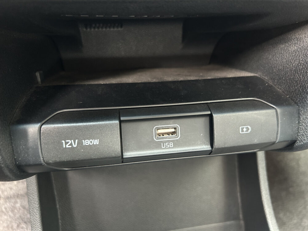 56859055-kia-e-niro-2019