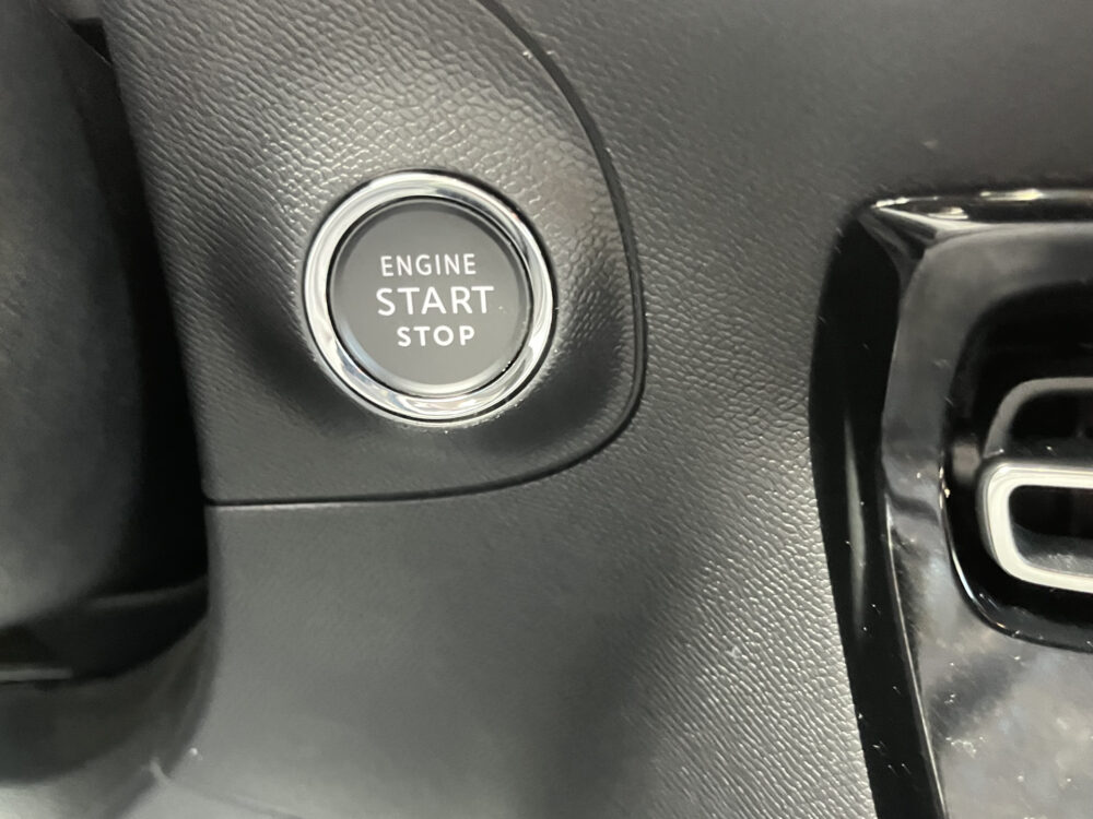 56896030-opel-mokka-2021