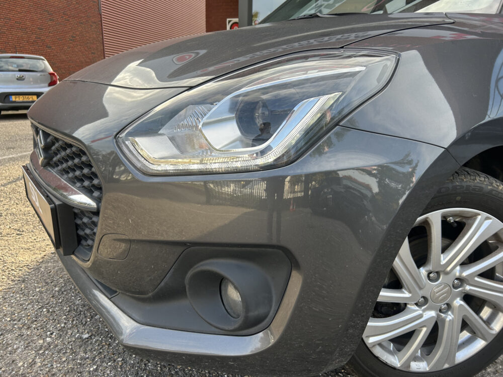 56974048-suzuki-swift-2021