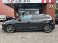 57015703-ford-focus-2022
