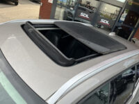 57032243-volvo-xc40-2021