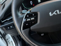 57042422-kia-niro-2022