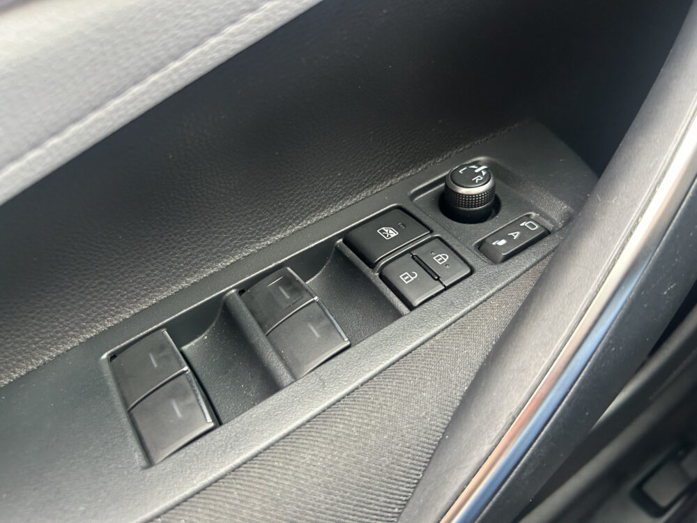 57073272-toyota-corolla-touring-sports-2020