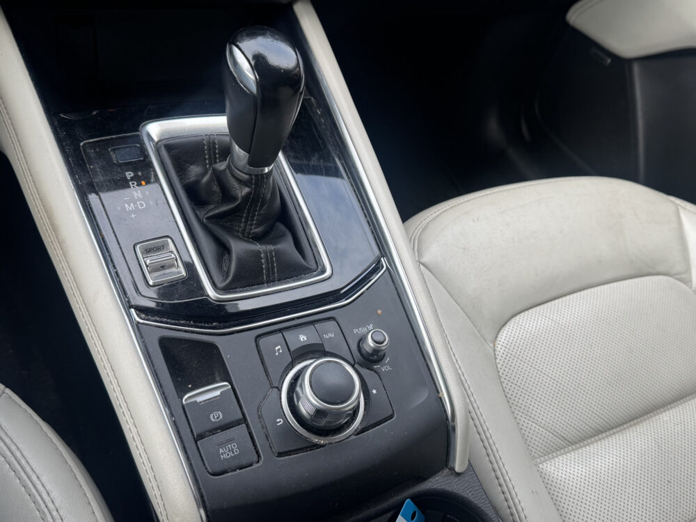 57104783-mazda-cx-5-2018