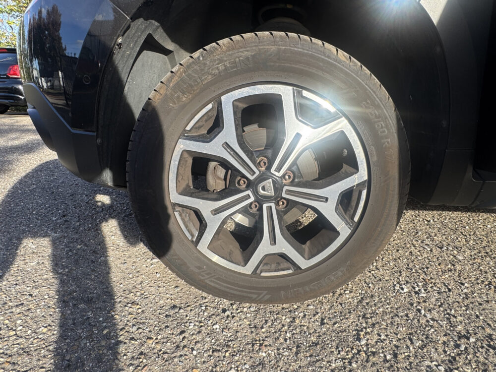 57132924-dacia-duster-2019
