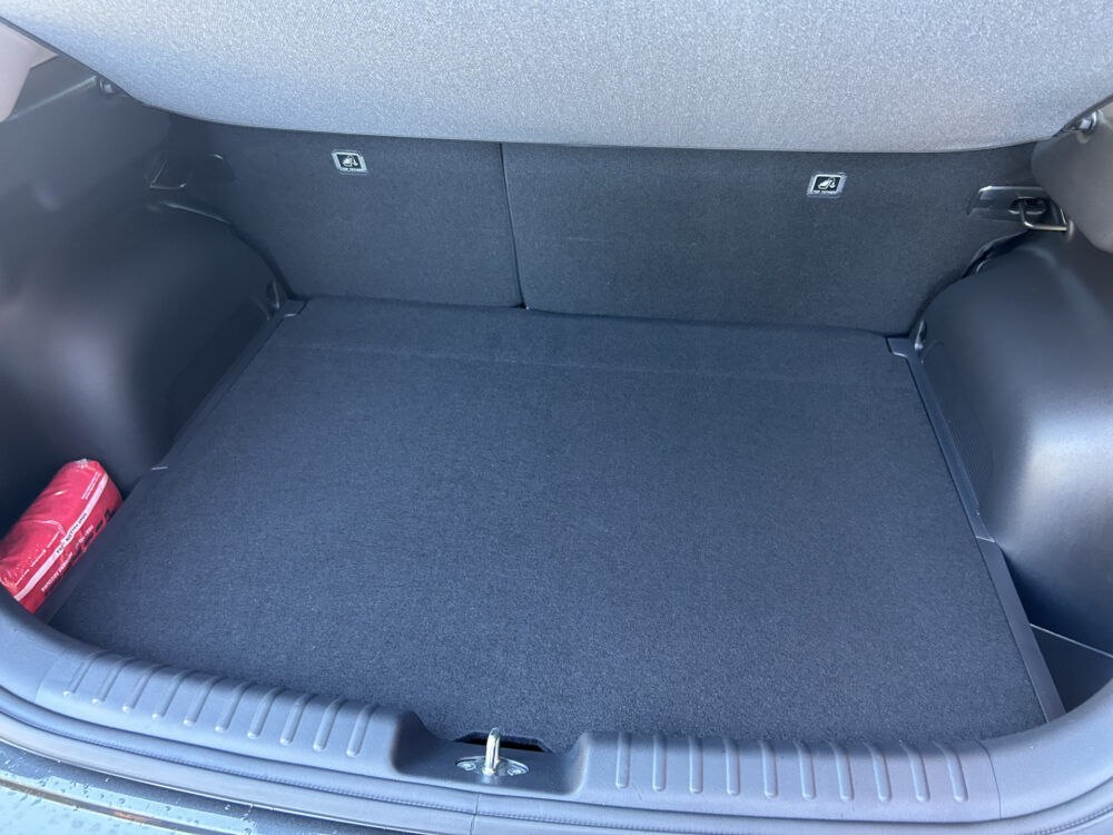 57172450-kia-niro-2023