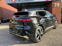 57182069-renault-megane-2022