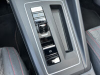 57199992-volkswagen-golf-2022