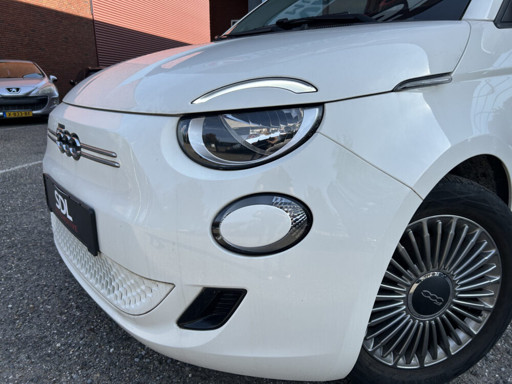 57260335-fiat-500-2023