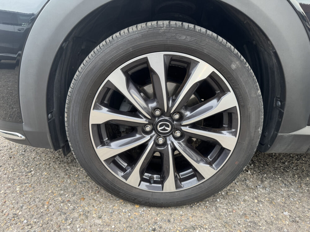 57261661-mazda-cx-3-2021