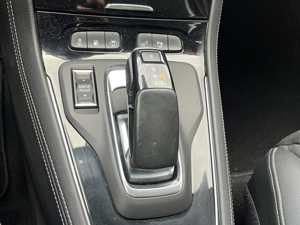 57292794-opel-grandland-x-2021