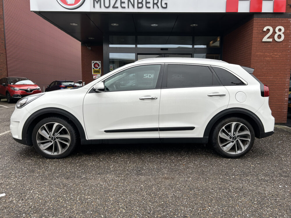 57322479-kia-niro-2019