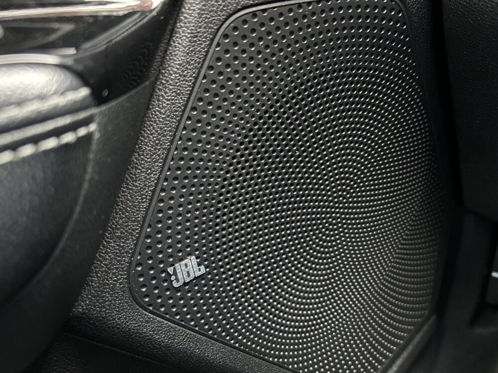 57322479-kia-niro-2019