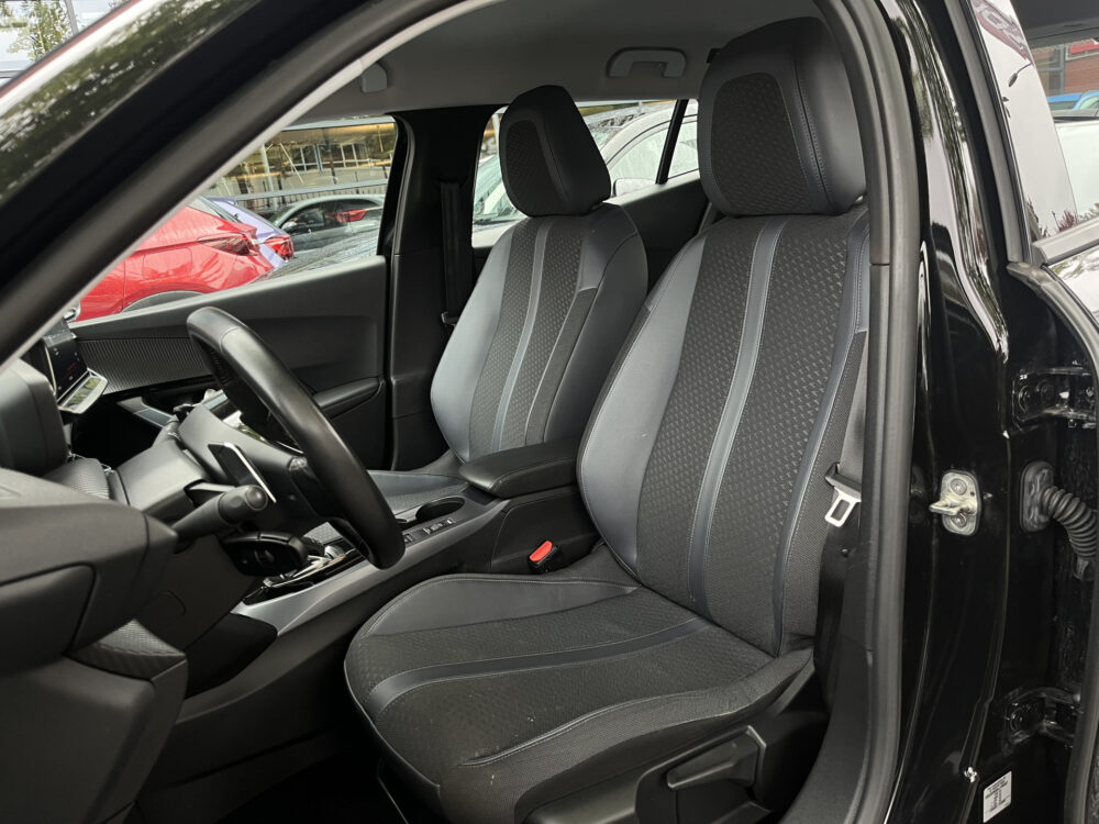 57322770-peugeot-2008-2020