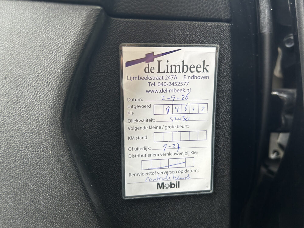 57381258-hyundai-ix20-2014