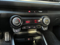 57456582-kia-rio-2021