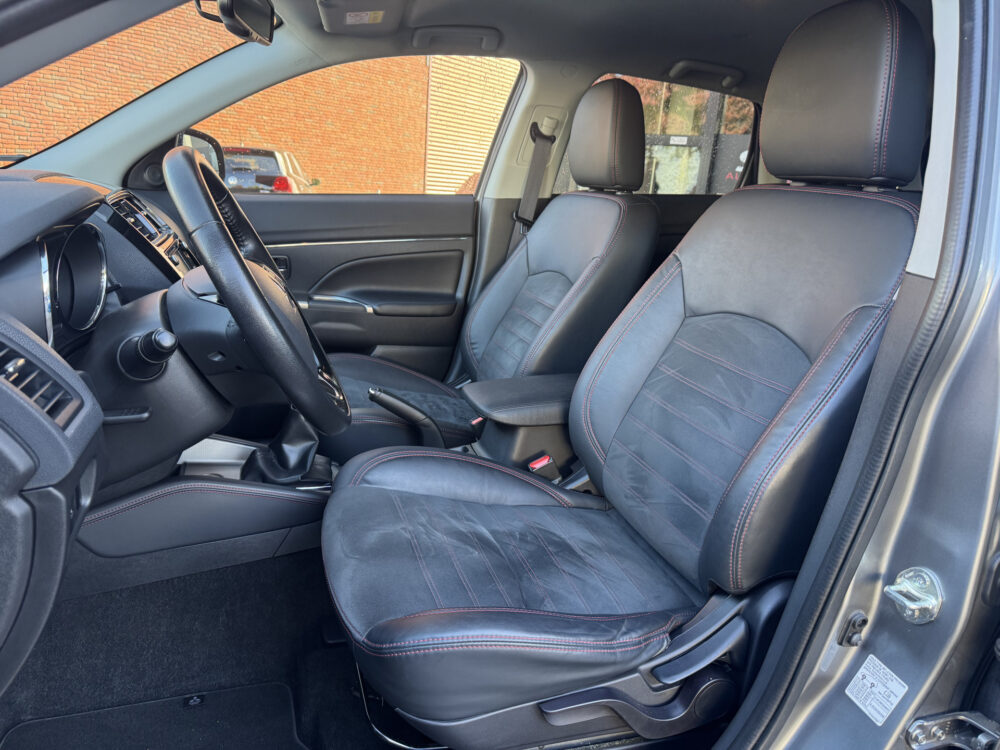57514916-mitsubishi-asx-2019