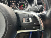 57529155-volkswagen-golf-2015
