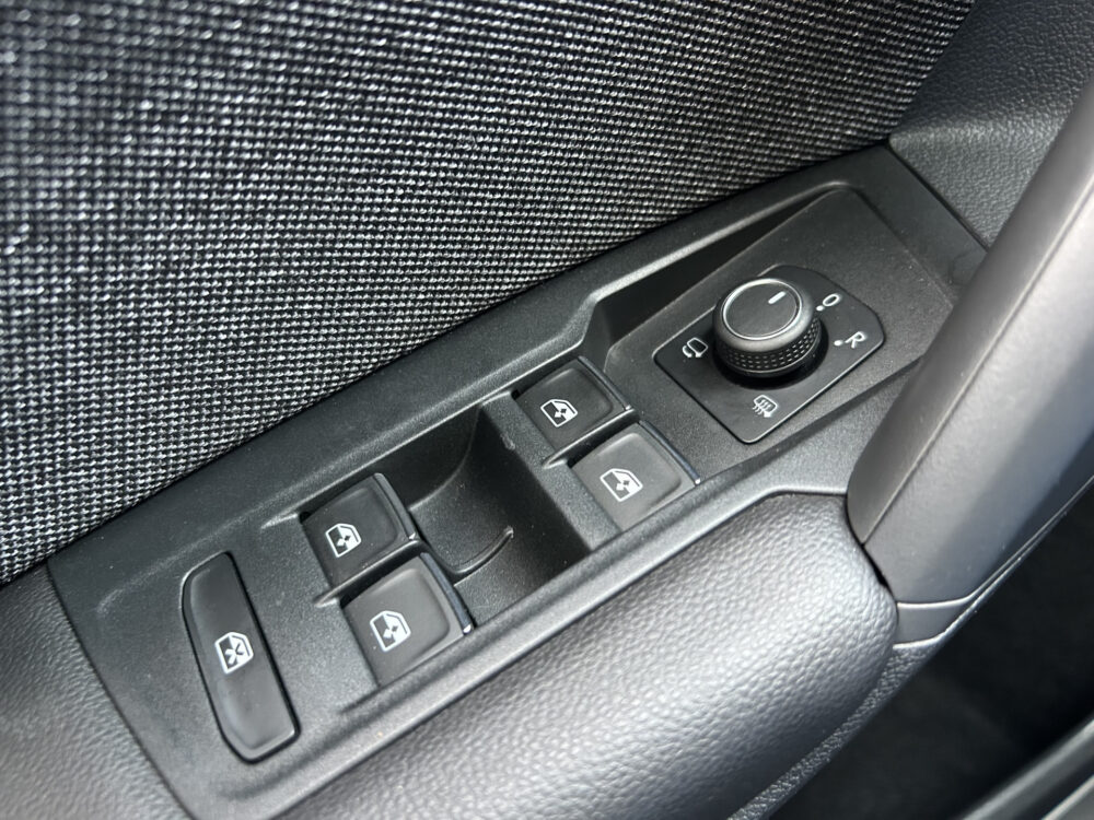 57567937-seat-tarraco-2021
