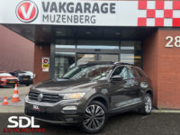 57597962-volkswagen-t-roc-2019