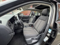 57597962-volkswagen-t-roc-2019