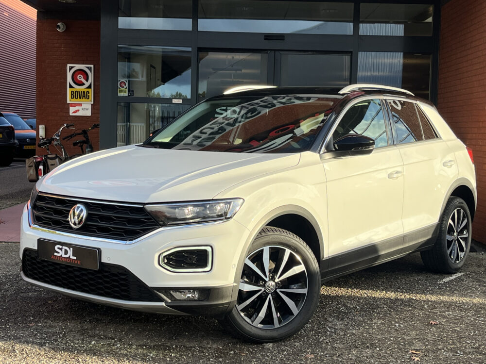 57627075-volkswagen-t-roc-2019