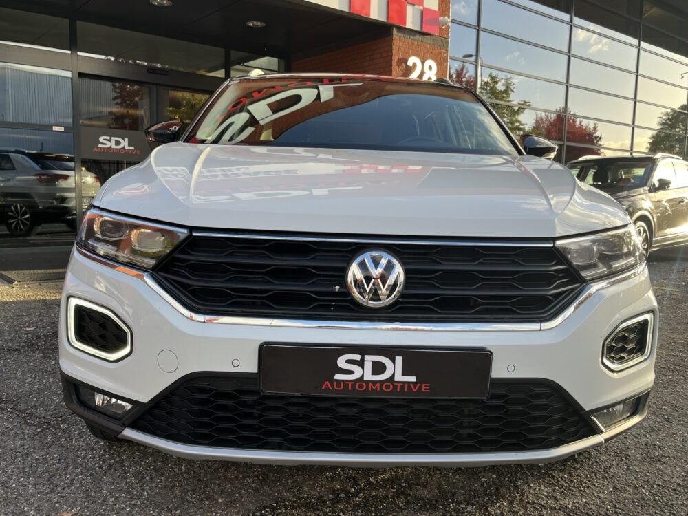 57627075-volkswagen-t-roc-2019