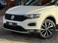 57627075-volkswagen-t-roc-2019