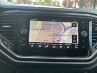 57627075-volkswagen-t-roc-2019